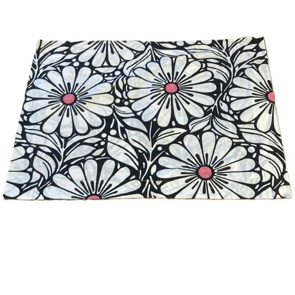 POTTERY BARN Teen Pillow Case Floral  Envelope Fold Over Closure Standard - Picture 1 of 8